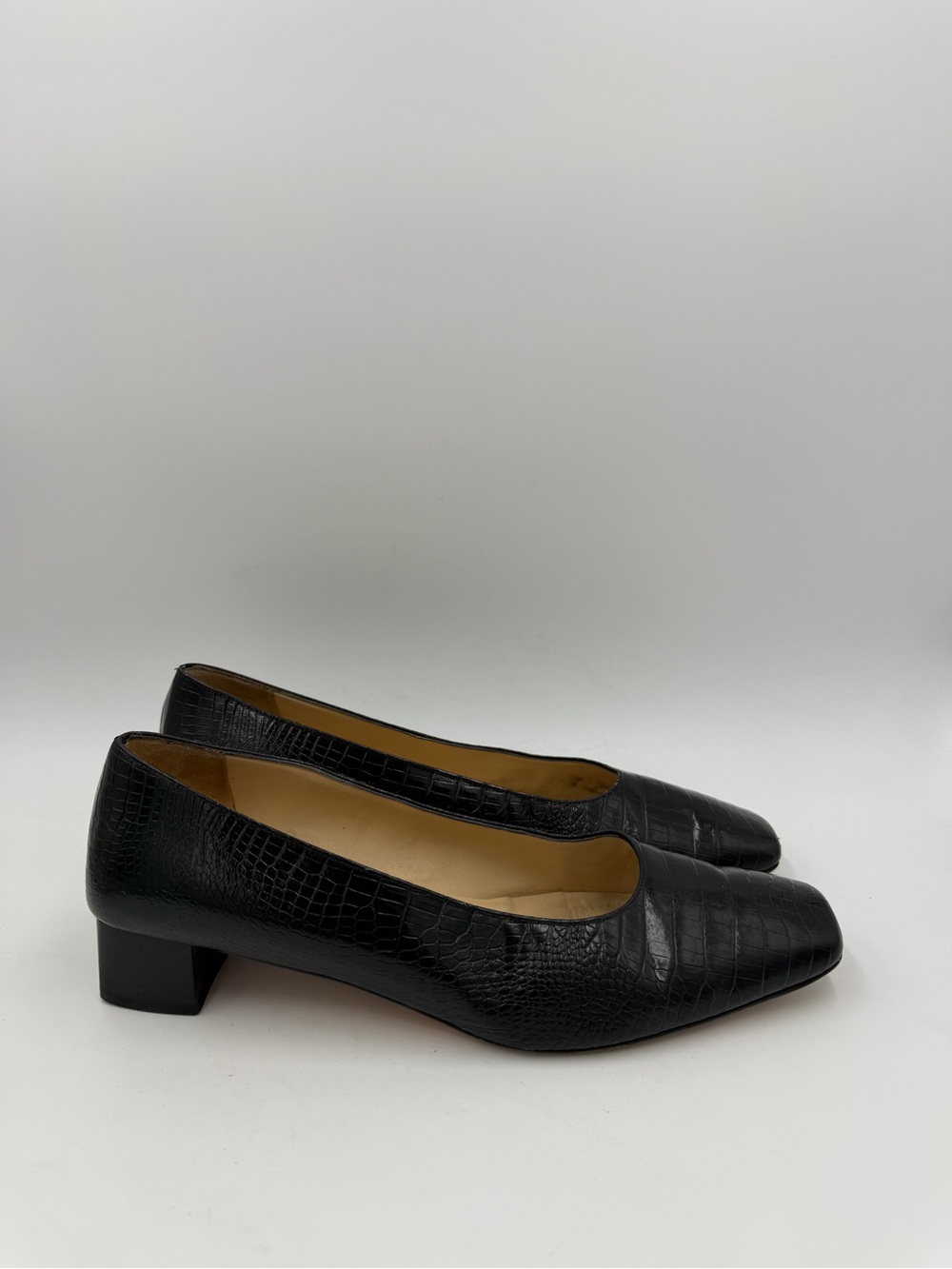 Vintage Salvatore Ferragamo Boutique Pumps Black Croc Embossed Italy Womens 10 B